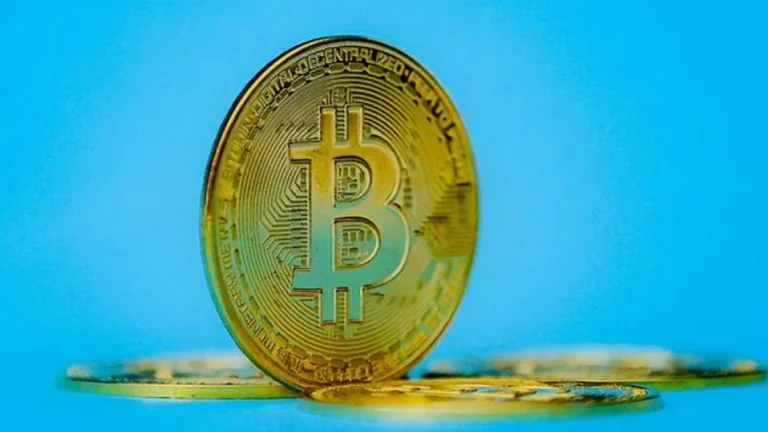 Bitcoin Soars Past $40k Mark Fueled by Anticipation of U.S. Trading Approval