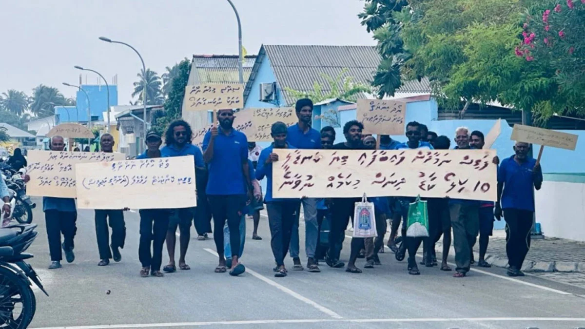 These employees were contracted to work at Fenaka's powerhouse in Dhidhdhoo. 