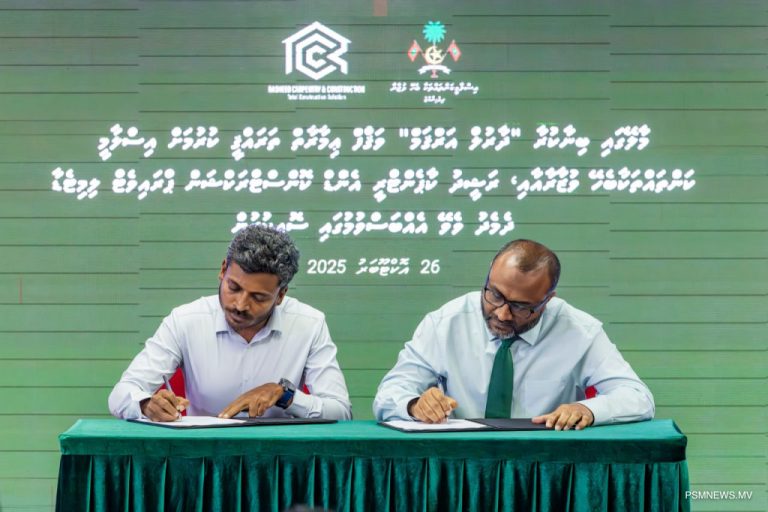12 ފަންގިފިލާގެ “ދާރުލްއަރްޤަމް” ވަޤުފު އިމާރަތުގެ މަސައްކަތް އާރްސީސީއަށް