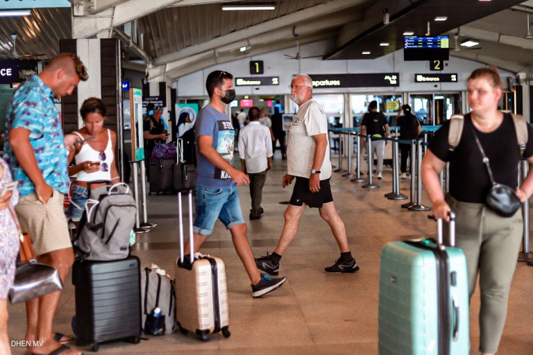 ފަސް ރަށެއްގައި ހަލާލު ޓޫރިޒަމް ތަރައްގީކޮށްދޭނެ ބަޔަކު ހޯދަނީ