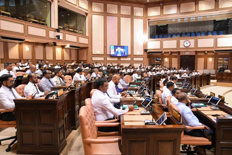 އެސްއީޒެޑް ގާނޫނަށް ހުށަހެޅި އިސްލާހުތައް މުޅި މަޖިލީހުގެ ކޮމެޓީން ފާސްކޮށްފި