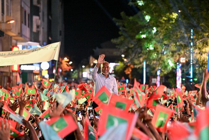 މާދަމާއާ ހަމައަށް ބަޔޯ މެޓްރިކްސް ނުދީ ހުރި ހުރިހާ ބިދޭސީން ޑިޕޯޓްކުރާނަން: ރައީސް