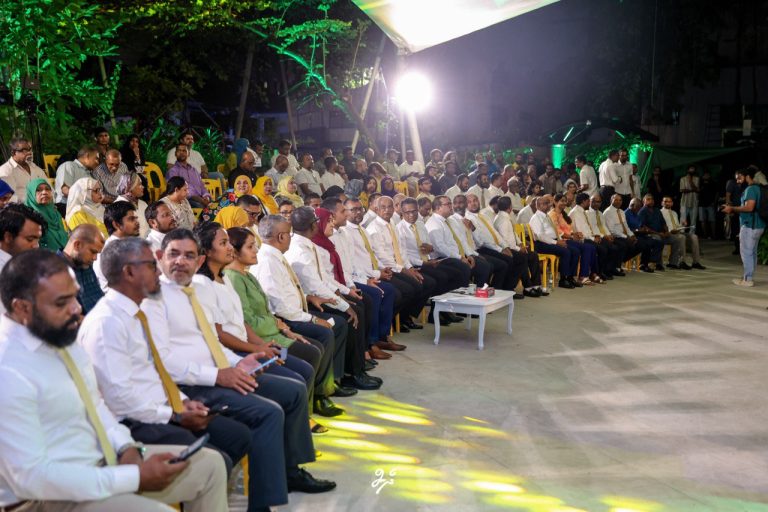 ވަގުތީ ޗެއާޕާސަނެއް ނުހޮވި އެމްޑީޕީގެ ބައްދަލުވުން ނިންމާލަން ޖެހިއްޖެ