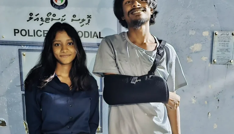 މަހުޒޫމްއާއި ޝިމަންއަށް ކުރި ދައުވާތައް އަނބުރާ ގެންގޮސްފި