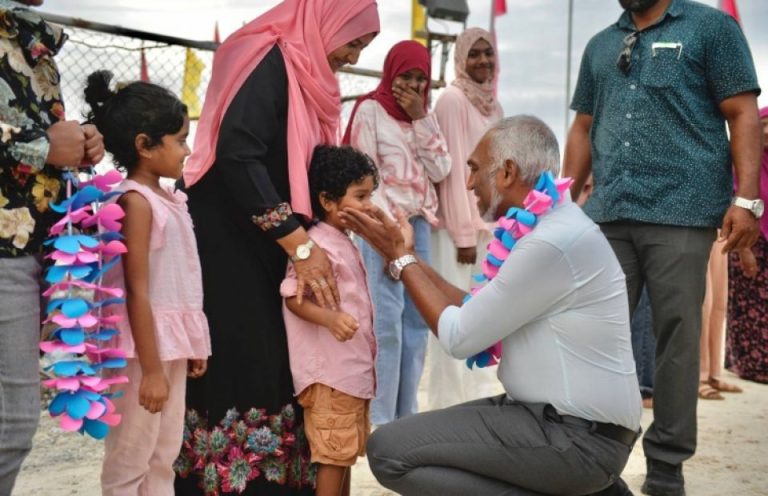 ކޮންމެ ކުޑަކުއްޖަކަށް ވެސް ފުރުސަތުތައް ކަށަވަރުކޮށްދެއްވާނެ ކަމަށް ރައީސް ވިދާޅުވެއްޖެ