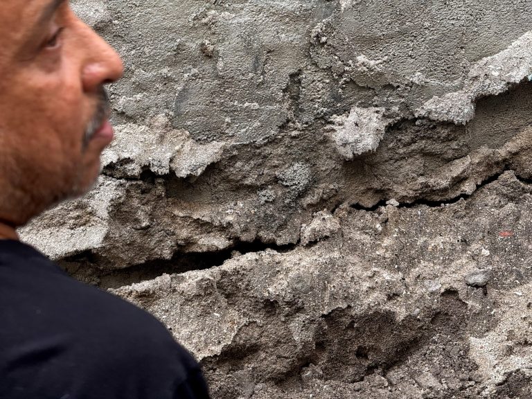 މާލޭގައި އިމާރާތްކުރަމުން ދަނިކޮށް ޖެހިގެން ހުރި ގޭގެ ތަޅުންގަނޑު އަޑިއަށް ގޮސްފި