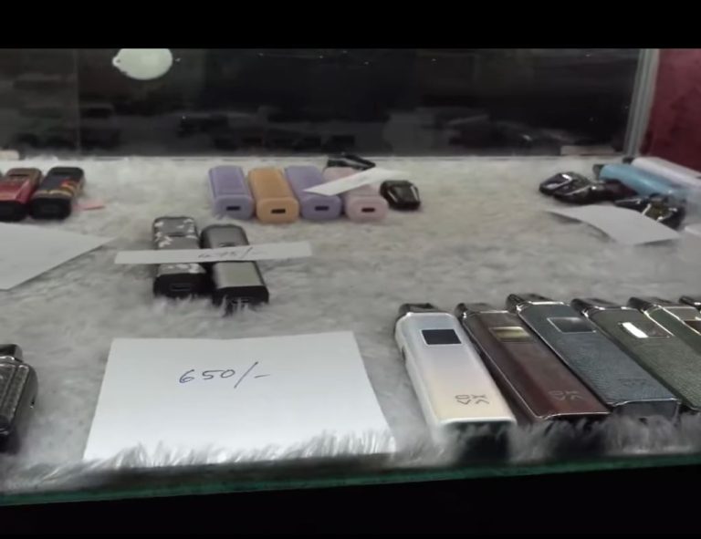 ރާއްޖެ އެތެރެކުން އުޅުނު 10،800 ވޭޕް ކާޓްރިޖް ހިފަހައްޓައިފި