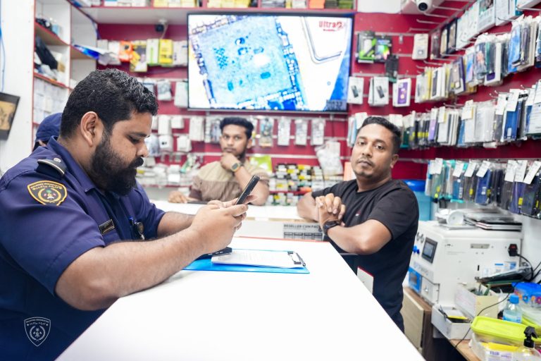 ހުޅުމާލޭގައި ގަވާއިދާ ހިލާފަށް އުޅޭ ބިދޭސީ މީހަކު އިމިގްރޭޝަންގެ ބެލުމުގެ ދަށަށް