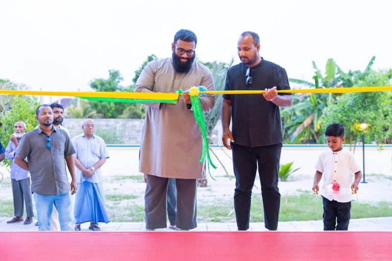 ނ. މަނަދޫގައި ތަރައްޤީކުރި އައު މިސްކިތެއް ހުޅުވައިފި