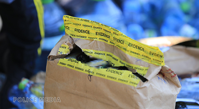 ރާއްޖެ އެތެރެކުރަން އުޅުނު ނުވަލައްކަ ރުފިޔާގެ ކެނަބިސްފަތް އަތުލައިގެންފި