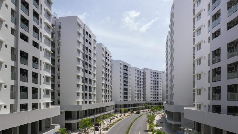 4000 ފްލެޓް މަޝްރޫޢު: އިތުރު ފަސް ޓަވަރަކަށް މީހުން ވައްދަން ފަށައިފި