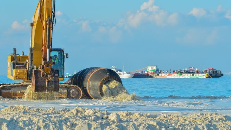 އަންނަ އާދީއްތަ ދުވަހު ގޯއްޗާއި ފްލެޓަށް ހުޅުވާލަނީ