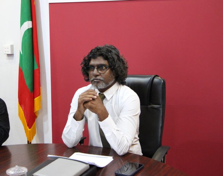 ޖިންސީ ގޯނާގެ ތުހުމަތުގައި ފަޒީންއަށް ދައުވާކޮށްފި