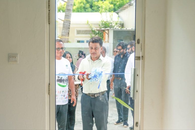 އުކުޅަހު ސިއްހީ މަރުކަޒުގައި ލެބޯޓްރީގެ ހިދުމަތް ފަށައިފި