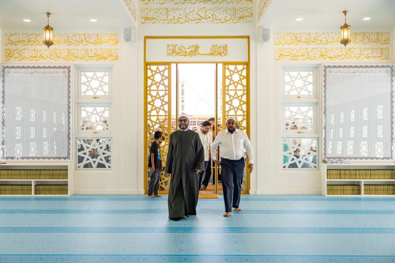 ގާސިމް އިބްރާހިމް މާމިނގިލީގައި ބިނާކޮށްދެއްވި މިސްކިތް ހުޅުވައިފި