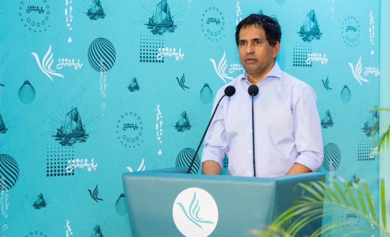 އެމްޑީޕީގެ އިސް ސަފަކަށް ބަދަލެއް ނާދޭ. ފުރުސަތުދޭން ޖެހޭ ސަބަބެއް ނެތް: ސަޢީދު