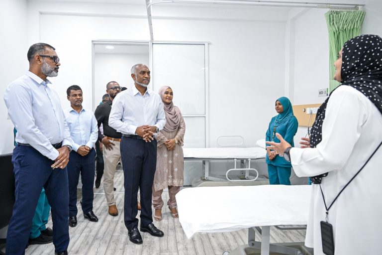 ޞިއްޙީ ދާއިރާގެ ސައިންޓިފިކް ދިރާސާތަކަށް ކުރާ ހޭދަ އިތުރުކުރަންޖެހޭ: ރައީސް