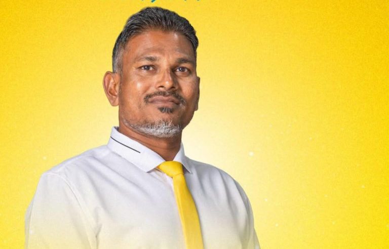 ތިނަދޫ ސިޓީގެ ތާރީޚީ ފުރަތަމަ މޭޔަރުކަން އެމްޑީޕީގެ ސައުދު އަލީ ކާމިޔާބު ކުރައްވައިފި