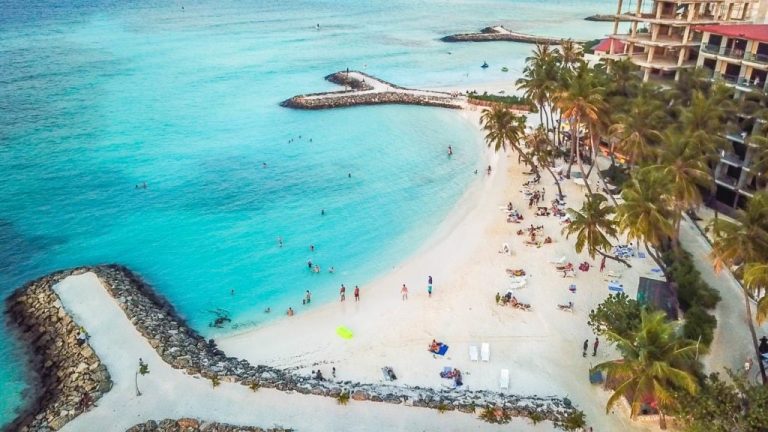 ގެސްޓްހައުސް ވިޔަފާރި ހިންގާ މަޝްހޫރު ރަށްތަކުގެ ކައުންސިލް ޕީއެންސީއަށް