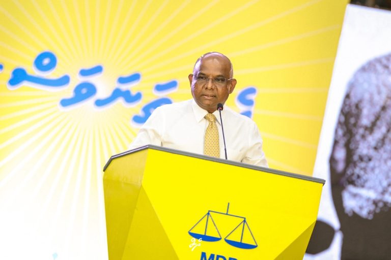 އެމްޑީޕީގެ ތެރޭގައި އިތުރު ބައިބައިވުމަކަށް ޖާގަ ނުދިނުމަށް ޝާހިދު ގޮވާލައްވައިފި