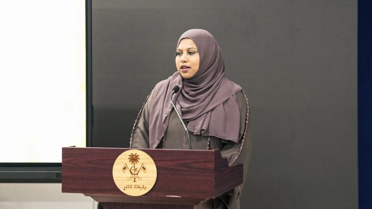 ގައުމެއްގެ އަމިއްލަވަންތަކަން ދެމިއޮންނާނީ އެ ބައެއްގެ މާޒީ އެނގިގެން: މިނިސްޓަރު ހީނާ