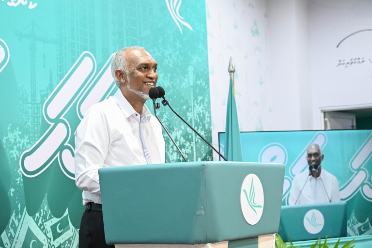 އަބުރު ކަތިލަން އުފައްދާ ޑޮކިއުމެންޓްރީތަކުގެ ސަބަބުން ލިބޭނީ ސަވާބު ކަމަށް ރައީސް މުއިއްޒު ވިދާޅުވެއްޖެ