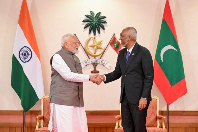 ވޭތުވެދިޔަ ސާޅީސް ދުވަހު 970 މިލިއަން ޑޮލަރުގެ ދަރަނި އަދާކޮށްފިން، ރައްޔިތުންނަށް އޮތީ ފާގަތިކަމުގެ ޔަޤީންކަން: ރައީސް
