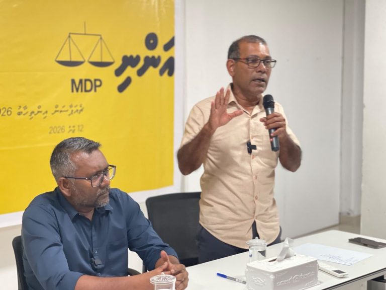 ފައްޔާޒުއާ މައްސަލައެއް ނުޖެހޭނެ، ބަހުގައި ހިފަހައްޓާނަން: ނަޝީދު