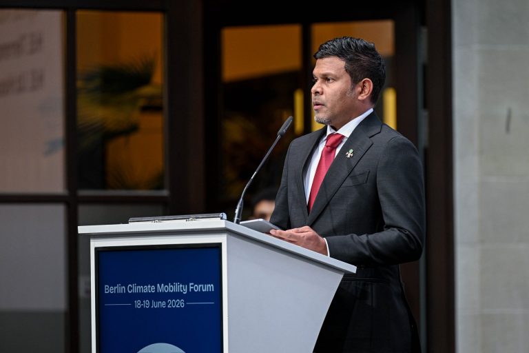 ޖަރުމަނު ދަތުރު ނިންމަވާލެއްވުމަށް ފަހު ނައިބު ރައީސް އެނބުރި ރާއްޖެ ވަޑައިގެންފި