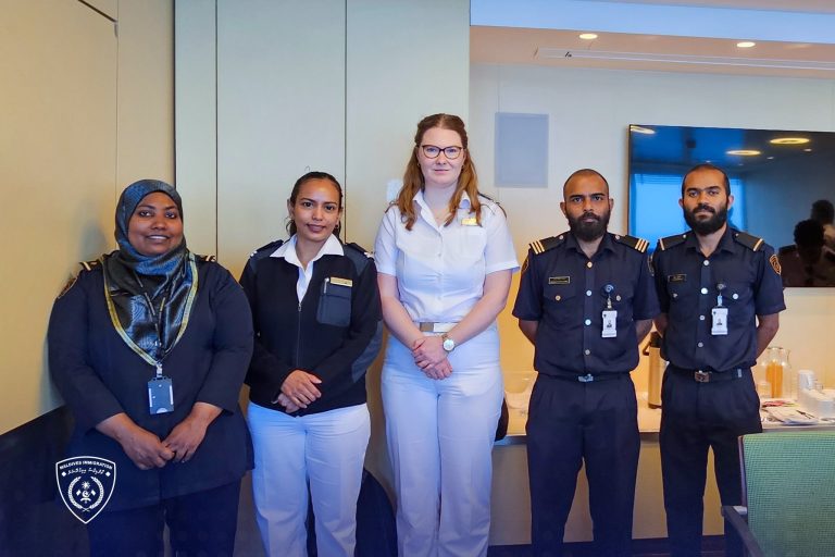 ޑެއިލީ އެރައިވަލް މަތިވެ، ޓޫރިސްޓުން އައި މިންވަރު 1.1 މިލިއަނަށް