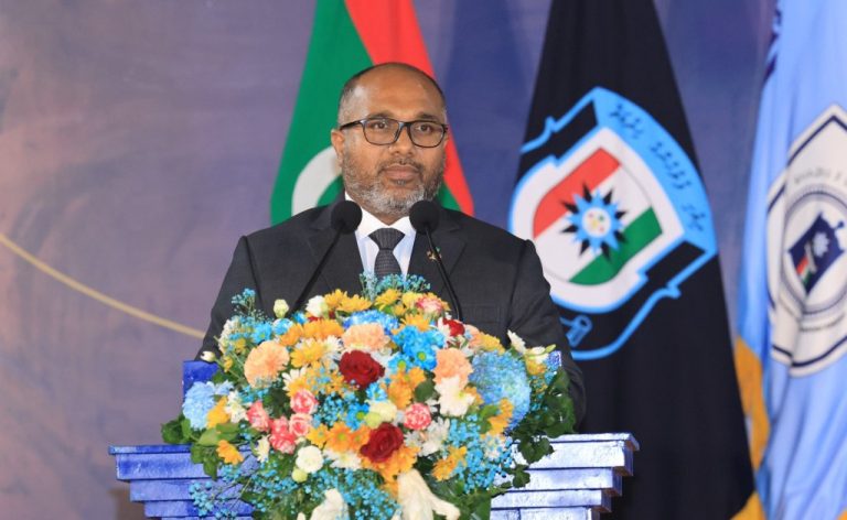 ޑްރަގުގެ ވަބާ ރާއްޖެއިން އެކީ ނައްތާލުމަކީ ހުރިހާ ފުލުހުންގެ އަޒުމަކަށްވާންވީ: އިޙްސާން
