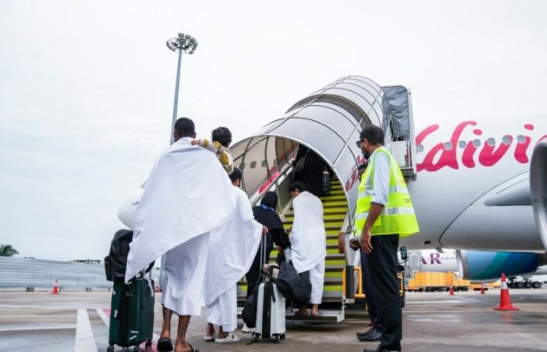 ޗުއްޓީ ބަންދުގައި އުމްރާއަށް ދިޔަ މީހުންގެ އަދަދު 4000އަށް ވުރެ ގިނަ