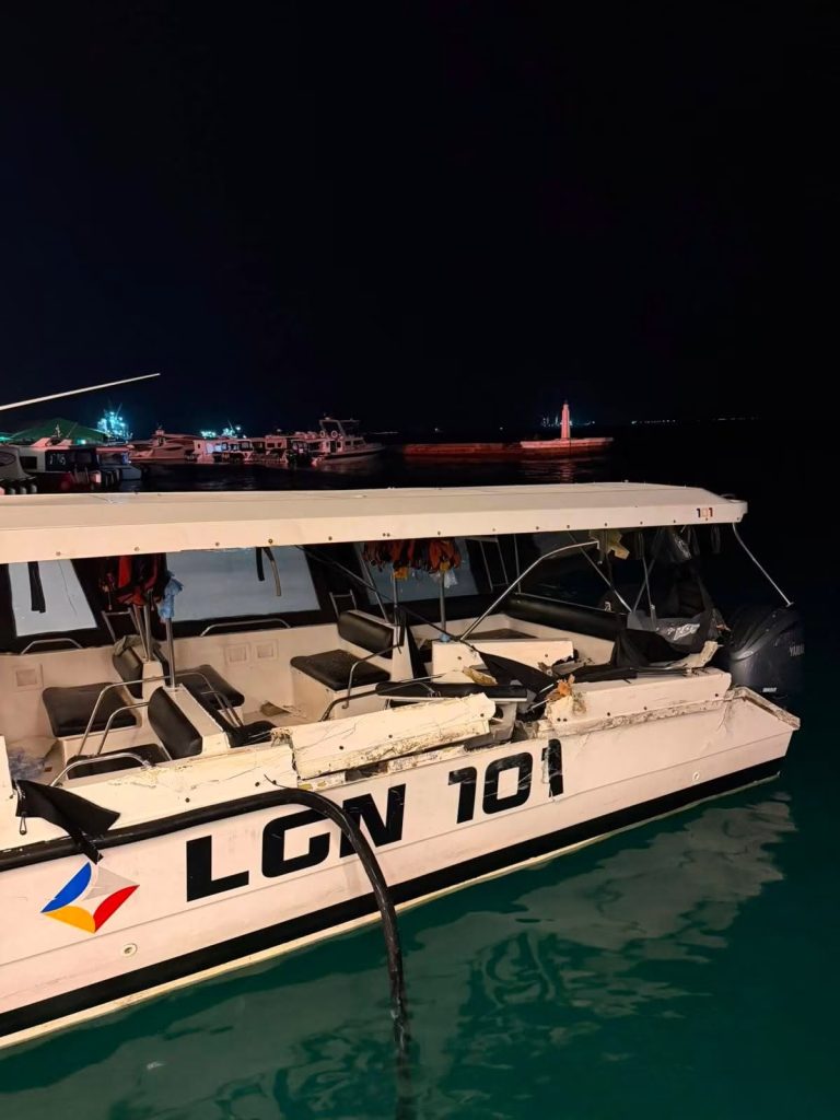 ކަނޑުމަތީ ހިނގި އެކްސިޑެންޓެއްގައި ފަސްމީހަކަށް ފަރުވާދެނީ