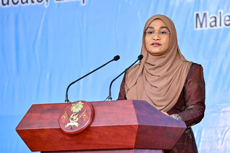ޒުވާނުންގެ ހުވަފެންތަކަށް ހުރަހެއް ނާންނާނެ ރާއްޖެއެއް ބިނާކުރަންޖެހޭ: މެޑަމް ސާޖިދާ