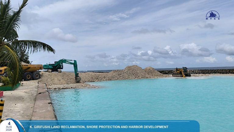 ގިރިފުށީ ބިން ހިއްކުމާއި ބަނދަރު އަޕްގްރޭޑްކުރުމުގެ މަޝްރޫޢުގެ މަސައްކަތް ބާރަށް ކުރިއަށް