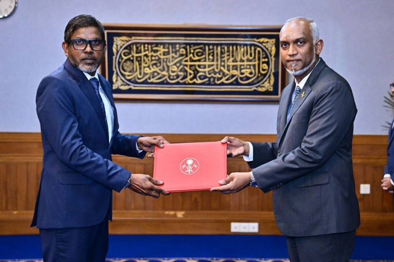 ވަޒީފާއާ ބެހޭ ޓްރައިބިއުނަލްގެ ނައިބު ރައީސްކަމަށް މަމްދޫހް ޢައްޔަންކުރައްވައިފި