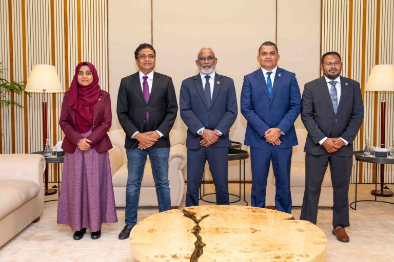 އައިއެސްސީ ކޮންފަރެންސް ނިންމަވާލެއްވުމަށް ފަހު މަޖިލީހުގެ ރައީސް އެނބުރި ރާއްޖެ ވަޑައިގެންފި