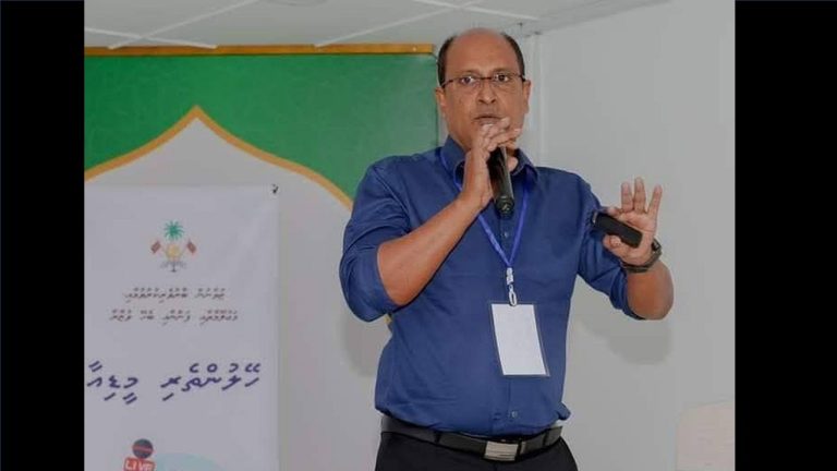 ސްޕޯޓްސްގެ ސްޓޭޓް މިނިސްޓަރަކު މަގާމުން ވަކިކޮށްފި