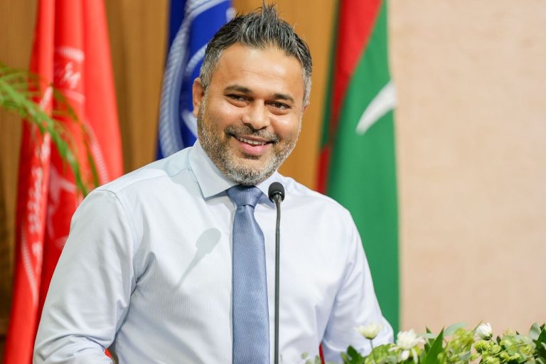 ވާދަވެރިކަން ބޮޑުވެ ޕީއެންސީގެ ނައިބު ރައީސްކަމަށް ޝިޔާމްވެސް ވާދަކުރައްވަނީ