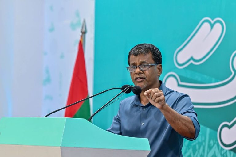 ރައީސް އޮފީހުގެ ޕޮލިސީ ސެކްރެޓަރީގެ މަގާމުން ނާޒިމް އިސްތިއުފާ ދެއްވައިފި