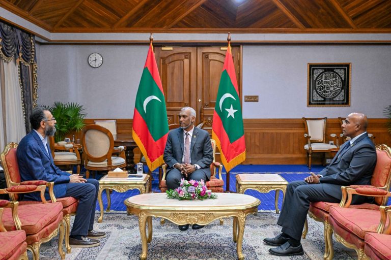 އައި.ސީ.ސީ.ޑީގެ ސެކްރެޓަރީ ޖެނެރަލް ރައީސްގެ އަރިހަށް އިޙްތިރާމްގެ ޒިޔާރަތެއް ކުރައްވައިފި