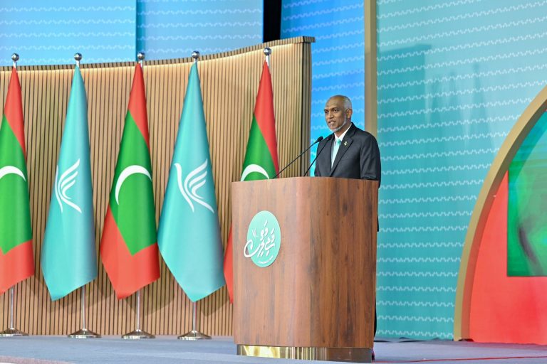 ލީޑަރަކު ޖަލަށް ނުލައި، ޤައުމުގައި ސިޔާސީ ހަމަޖެހުން ޤާއިމުކޮށްދީފިން: ރައީސް