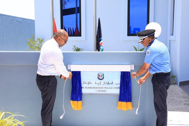 ކުނބުރުދޫގައި އަލަށް އިމާރާތްކުރި ފުލުހުންގެ މަރުކަޒު ހުޅުވައިފި